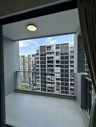 Prive (D19), Condominium #588218821